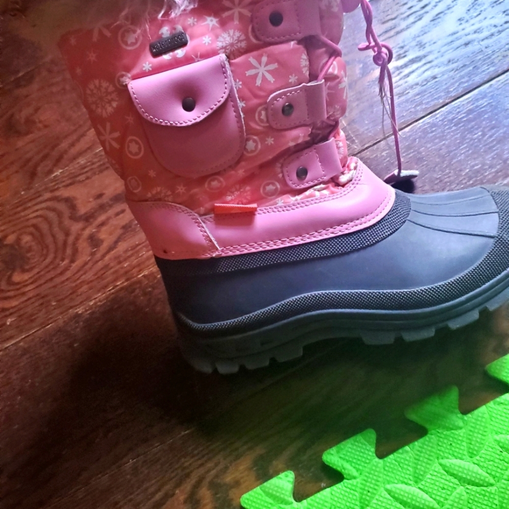 Snow Pink size 2 waterproof boots - Picture 6 of 8